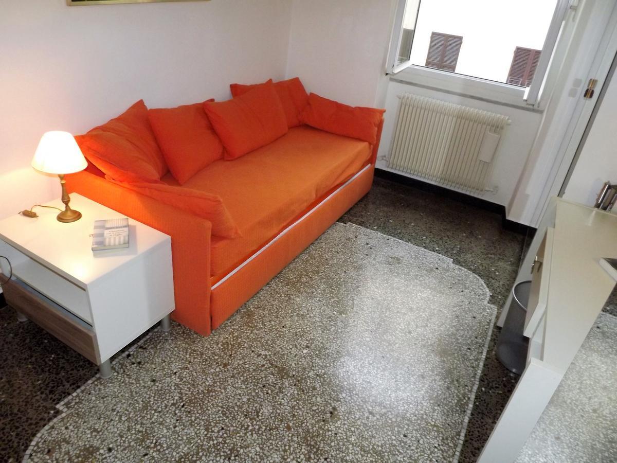 House Fede By Holiday World *